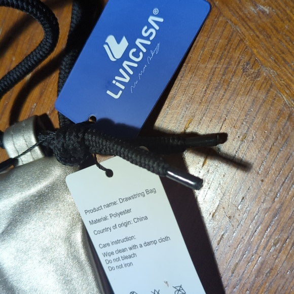 LIVACASA Cinch bag new with tags - Picture 3 of 5